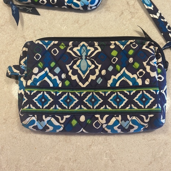 VERA BRADLEY ACCESSORIES SET - Picture 3 of 6